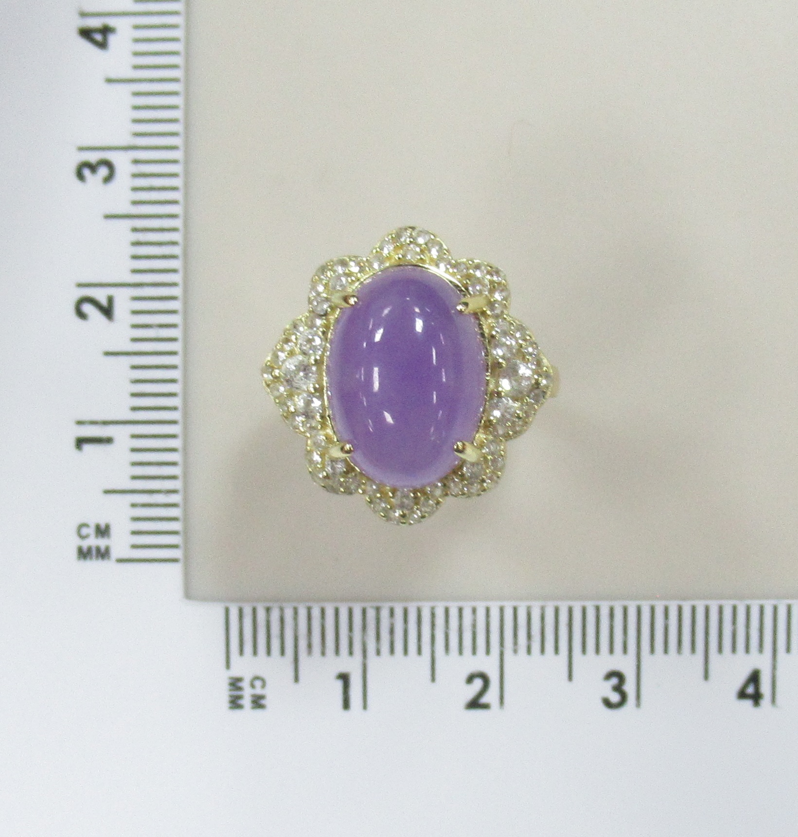 Серебряное кольцо с лавандовым жадеитом